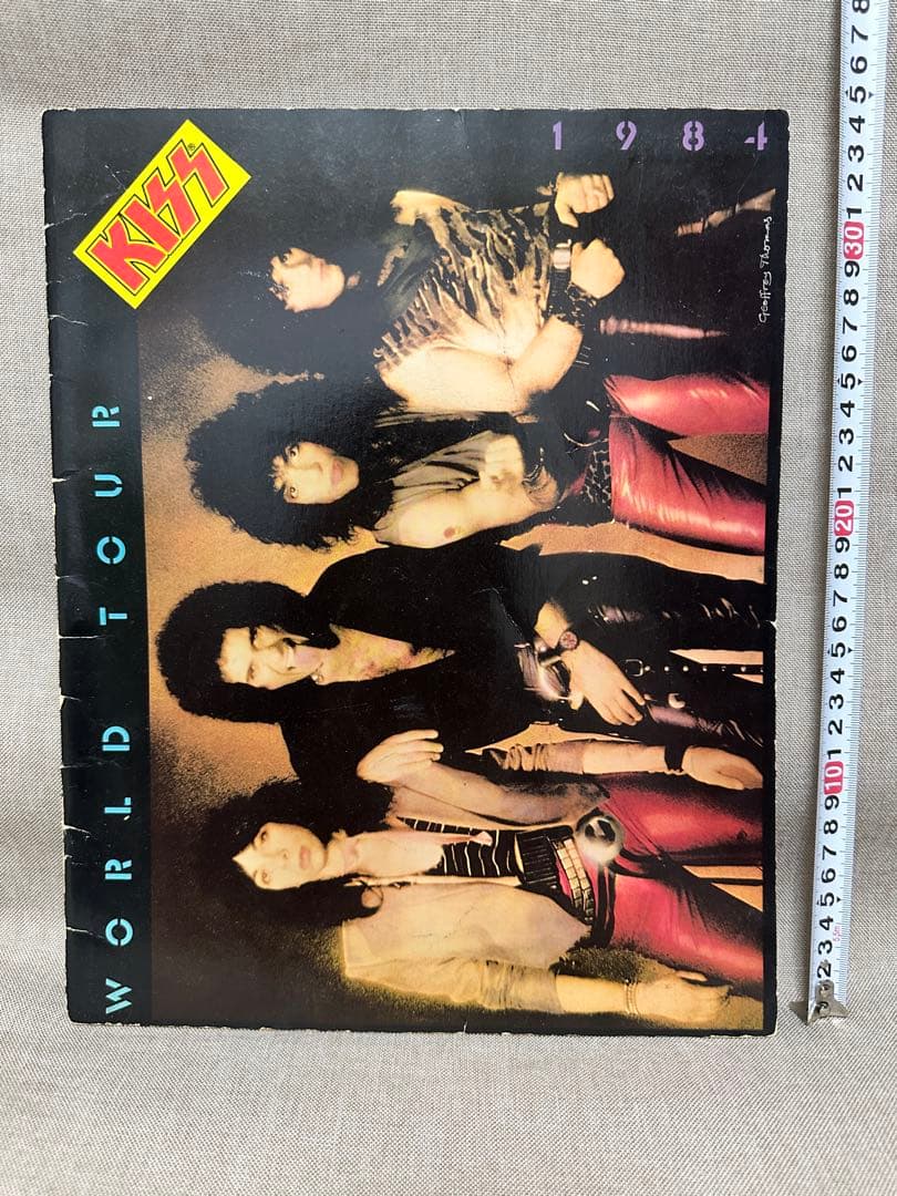 KISS LICK IT UP 1984ツアープログラムブック北米版