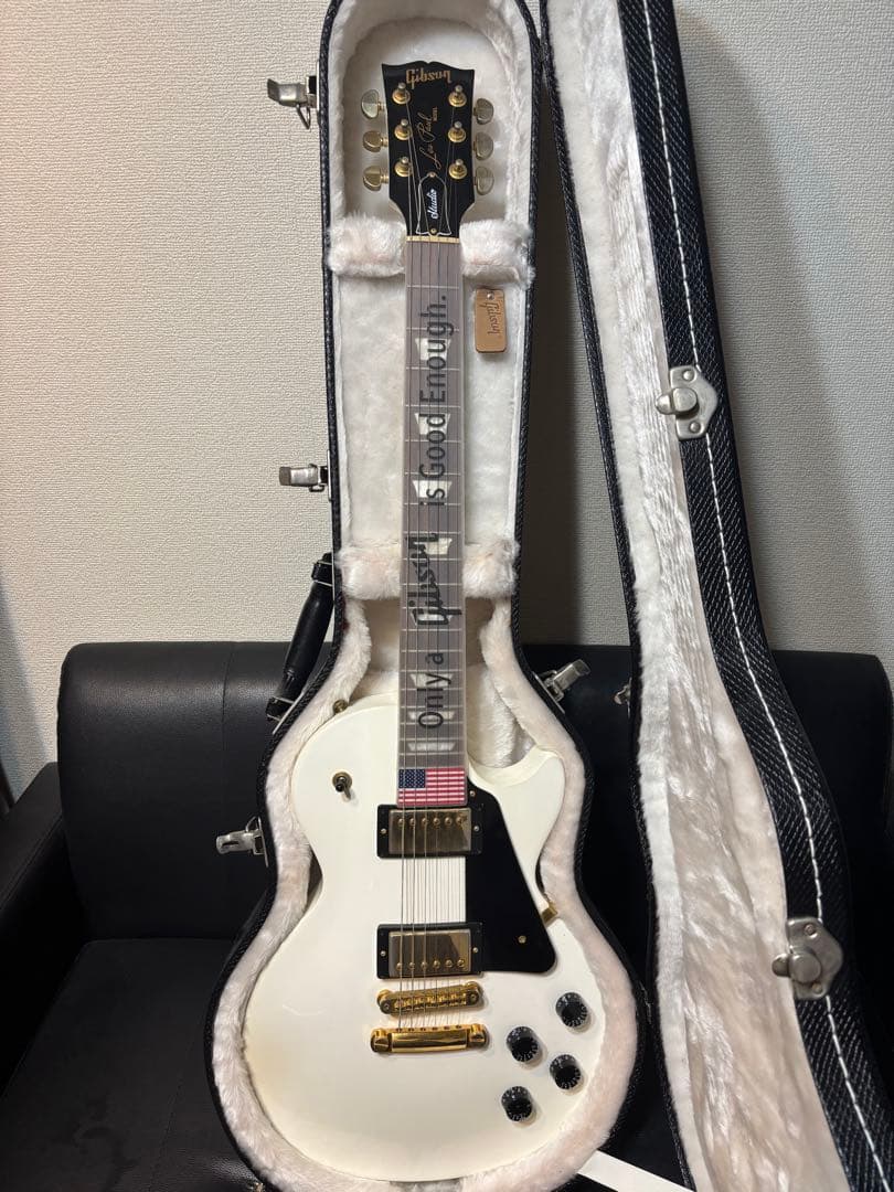 T*A様 Gibson Les Paul Studio ホワイト ハードケース付