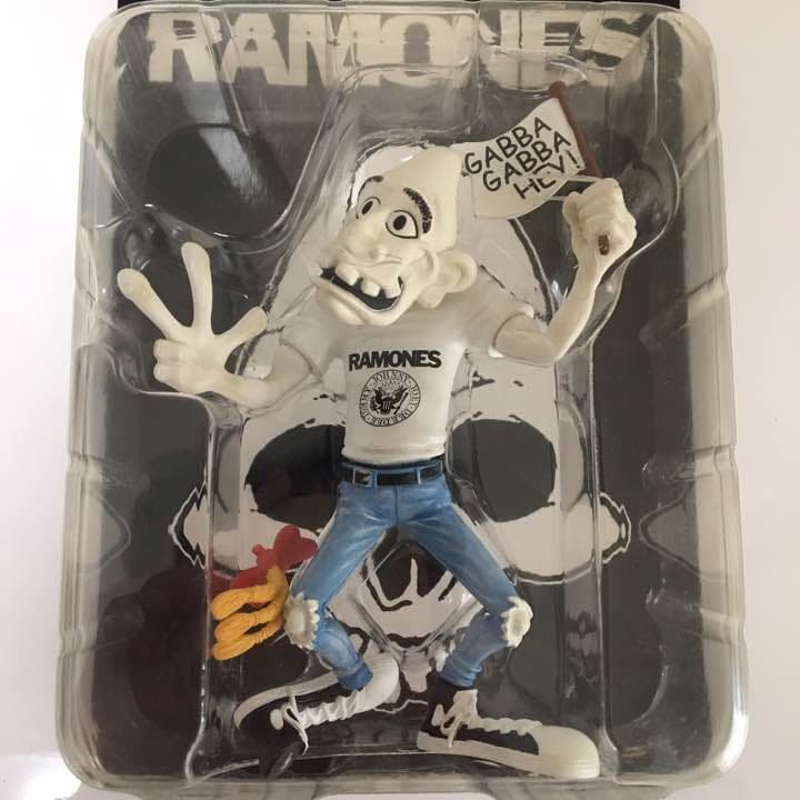 RAMONES ラモーンズフィギュア★訳あり ★未開封★激レア