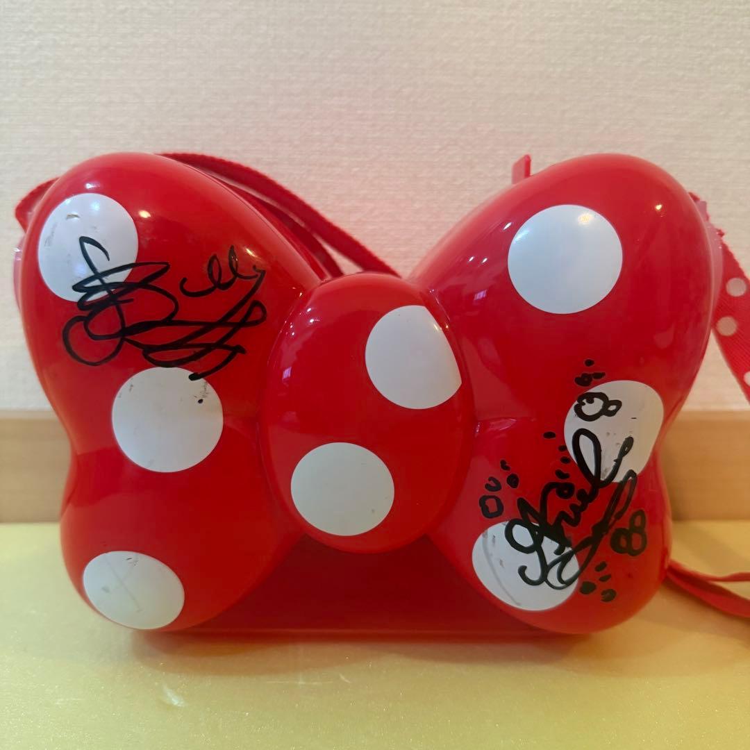 サイン入り】ミニーちゃんのリボン ポップコーンバケット - メルカリ