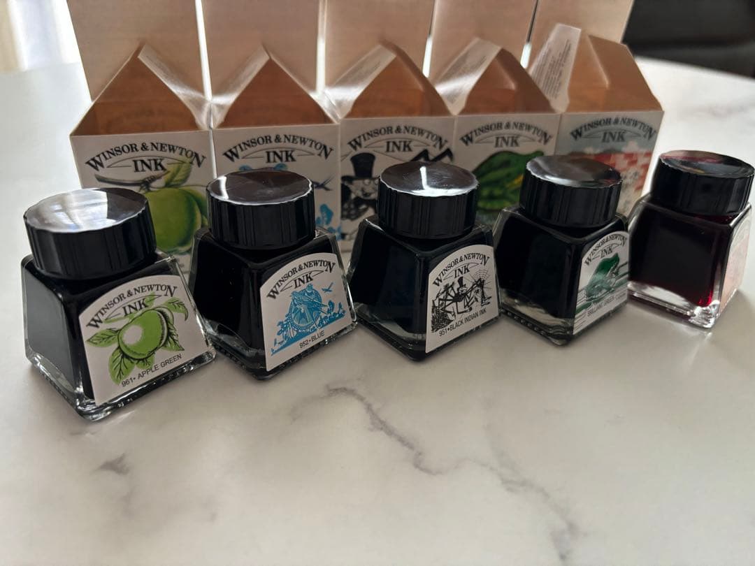 ウィンザー&ニュートン ドローイングインク 25色 🎁