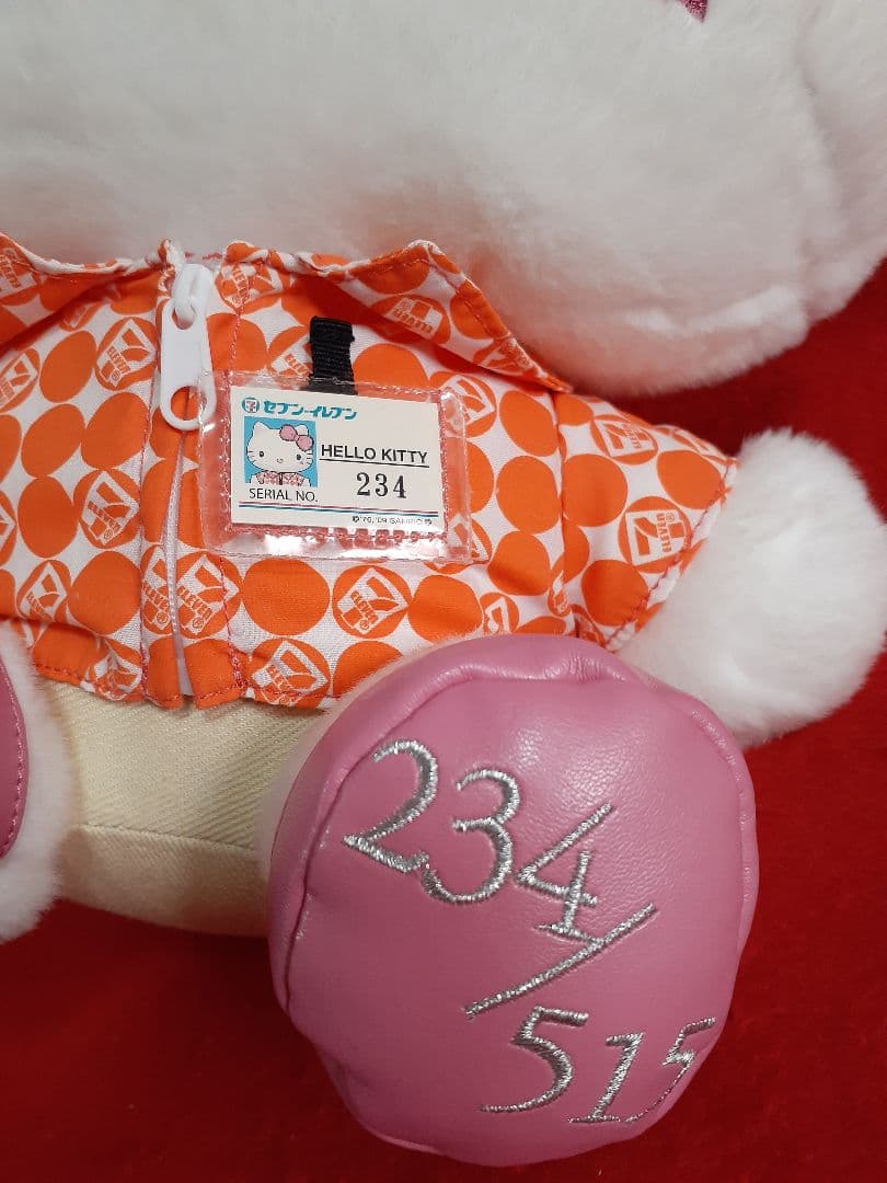 ハローキティ セブンイレブン 初代制服ぬいぐるみ サンリオ - メルカリ