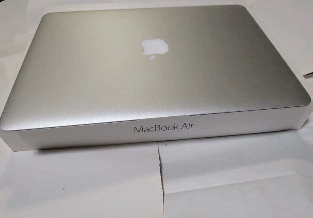 MacBook Air 13inch 1.8GHz Core i5 仮想マシン