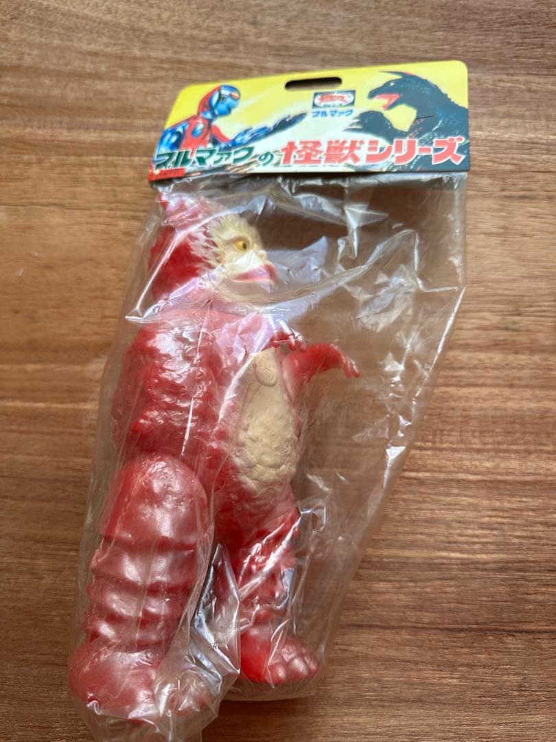 ブルマァク　ガラモン ブルマァク／ガラモン（セミ人間付き） | 新潟の大人も子供も楽しめる