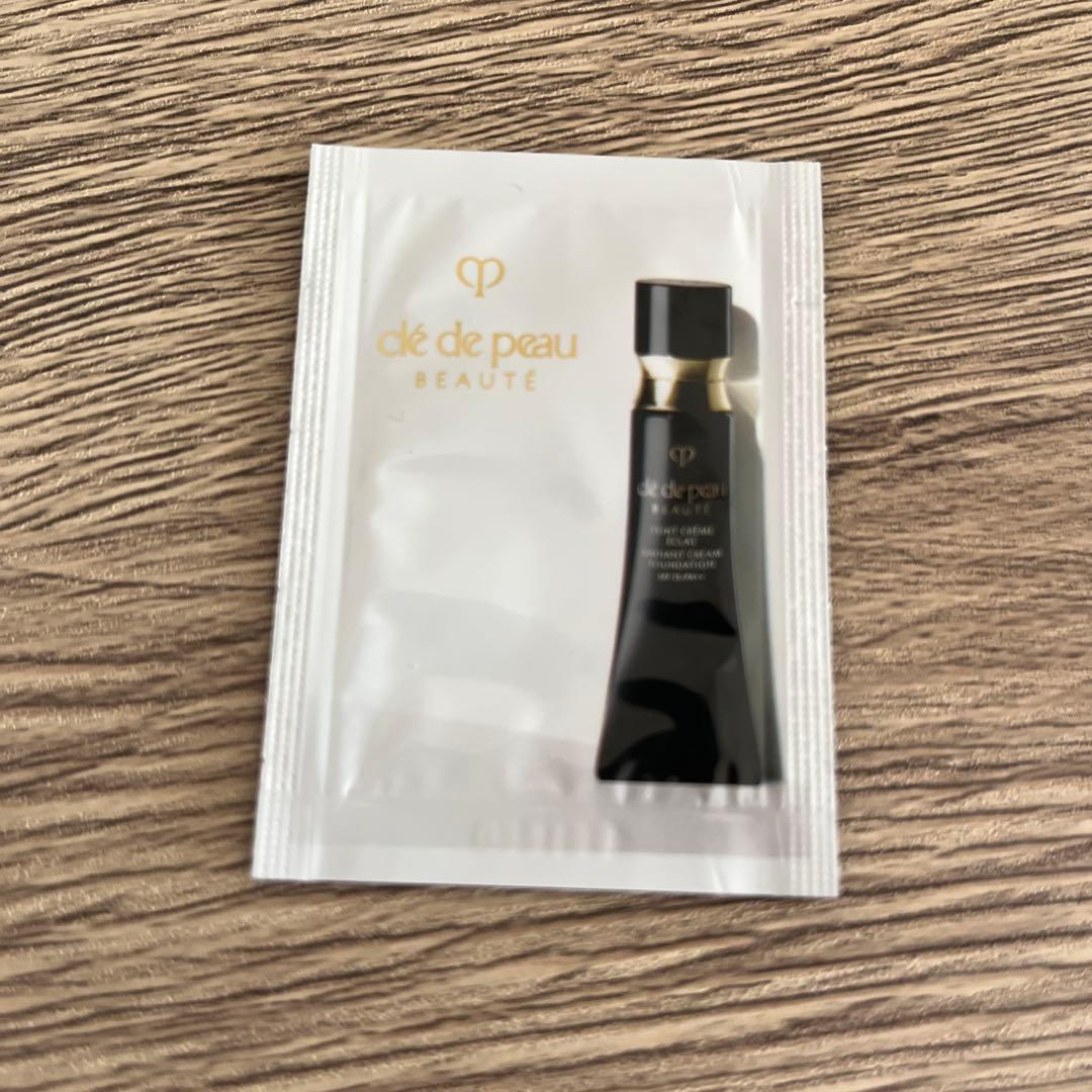 ゴック様専用❤️お値下げ♡クレドポーボーテ クレームUV nとサンプル