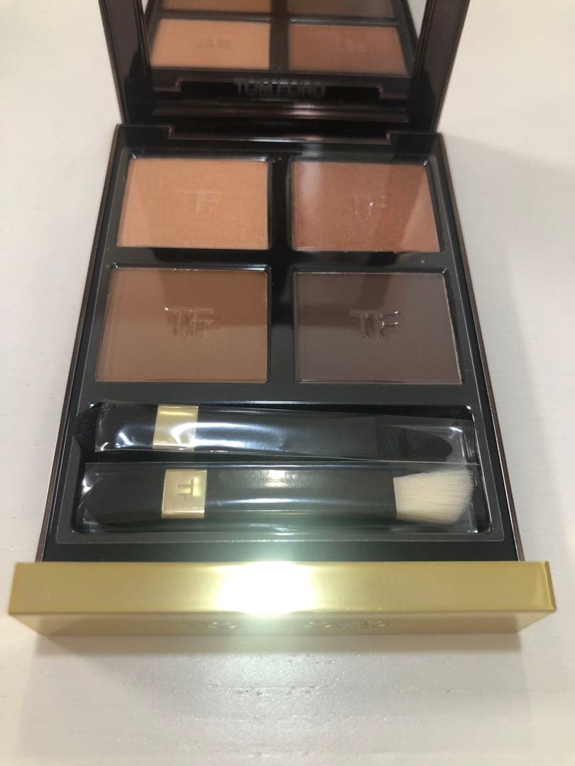 TOM FORD トムフォード　アイシャドウ28 DE LA CRÈME 新品