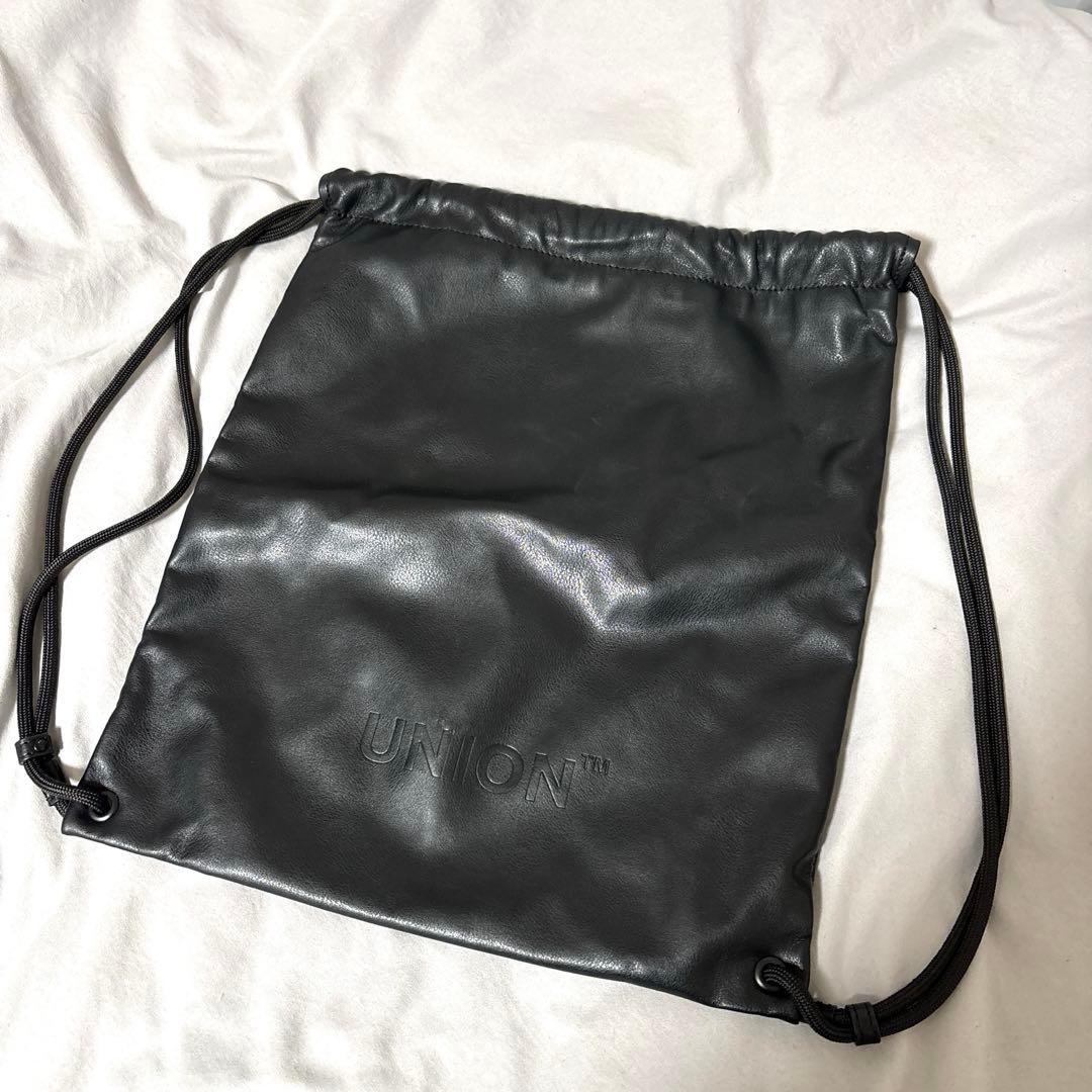 バッグ UNION Magazine backpack M's Black Swan