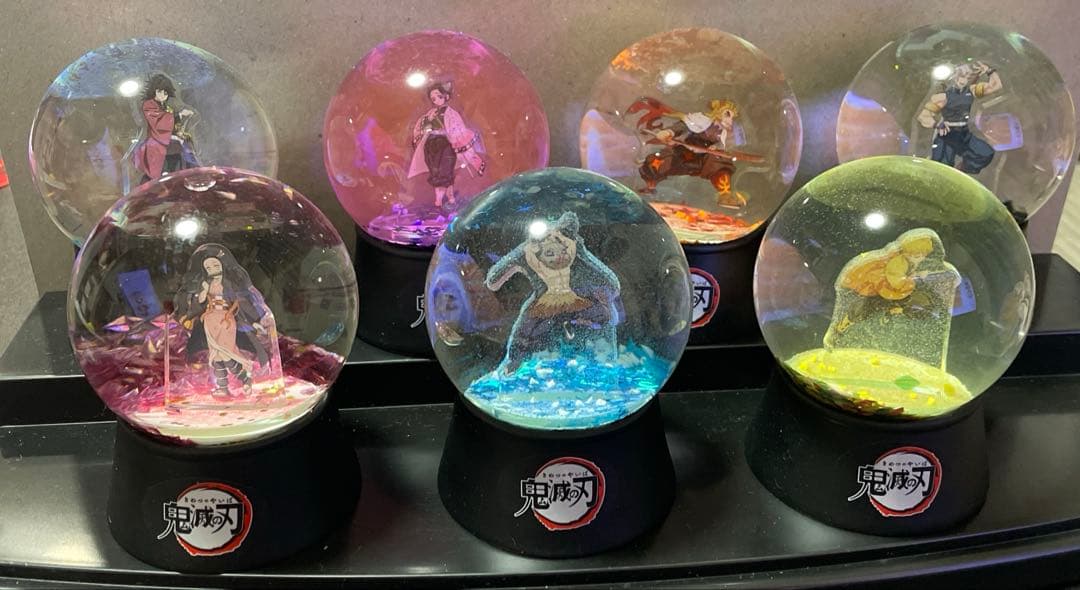鬼滅の刃スノードーム - メルカリ