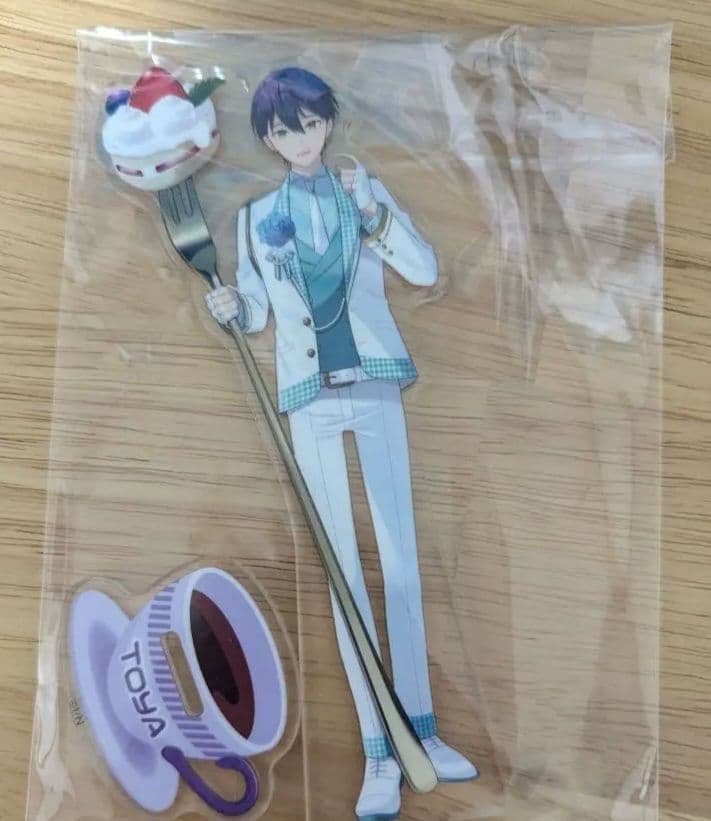 剣持刀也 ファミマ アクリルスタンド - メルカリ