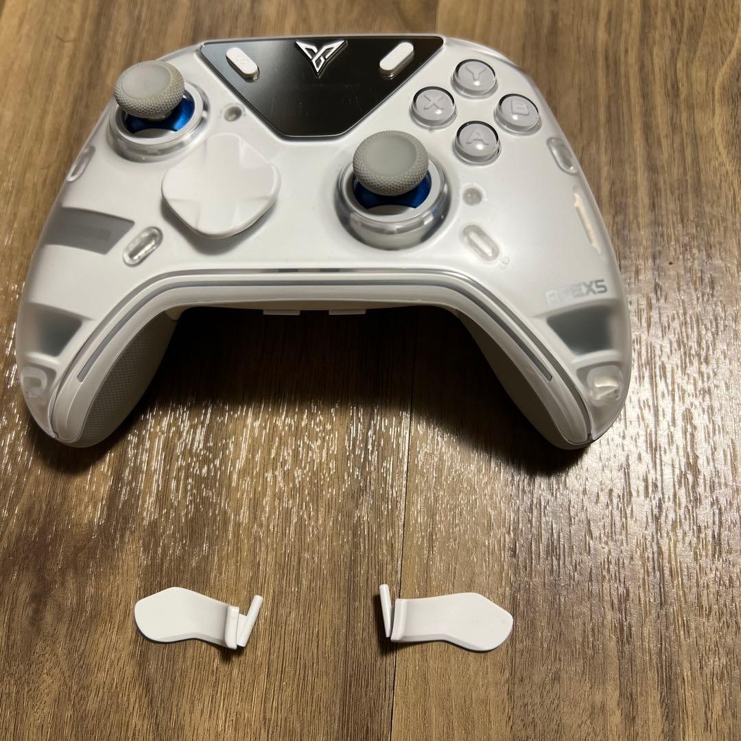 FLYDIGI APEX5 充電スタンド付き