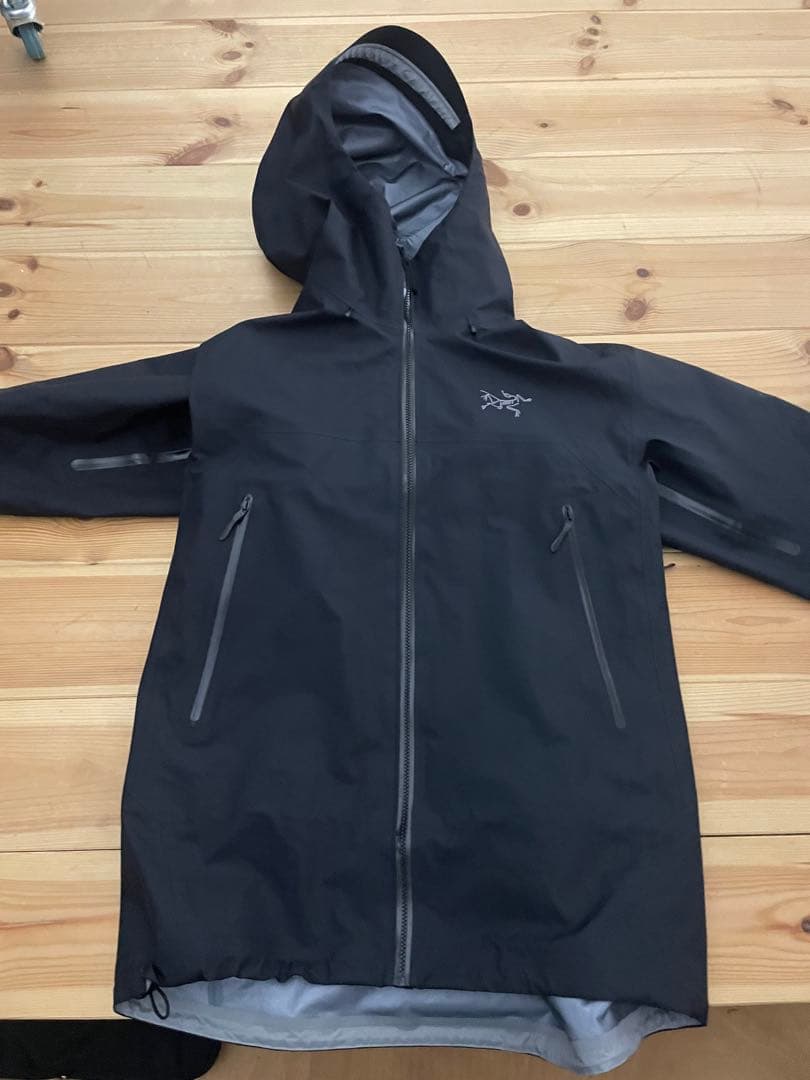 アークテリクス beta SL ジャケット