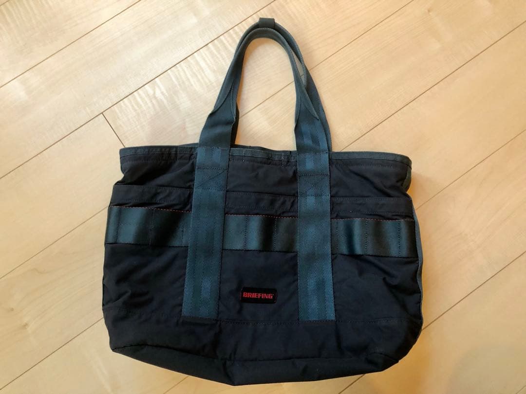 BRIEFING ネイビー トートバッグ　ブリーフィング　ディスクリートトート