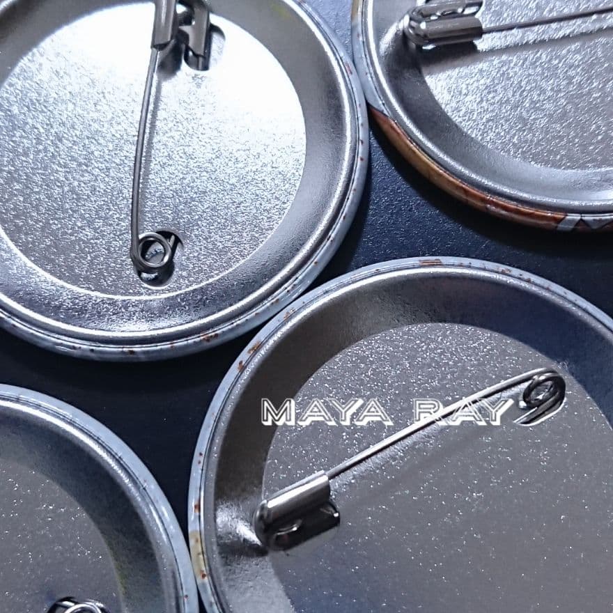 文豪ストレイドッグス ニコライ 缶バッジ たい焼き GIGO - メルカリ