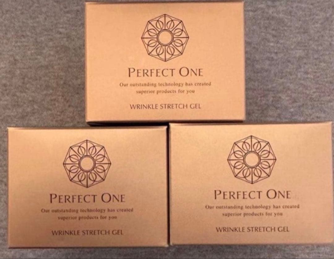 パーフェクトワン　薬用リンクルストレッチジェル　50g✕3個セット