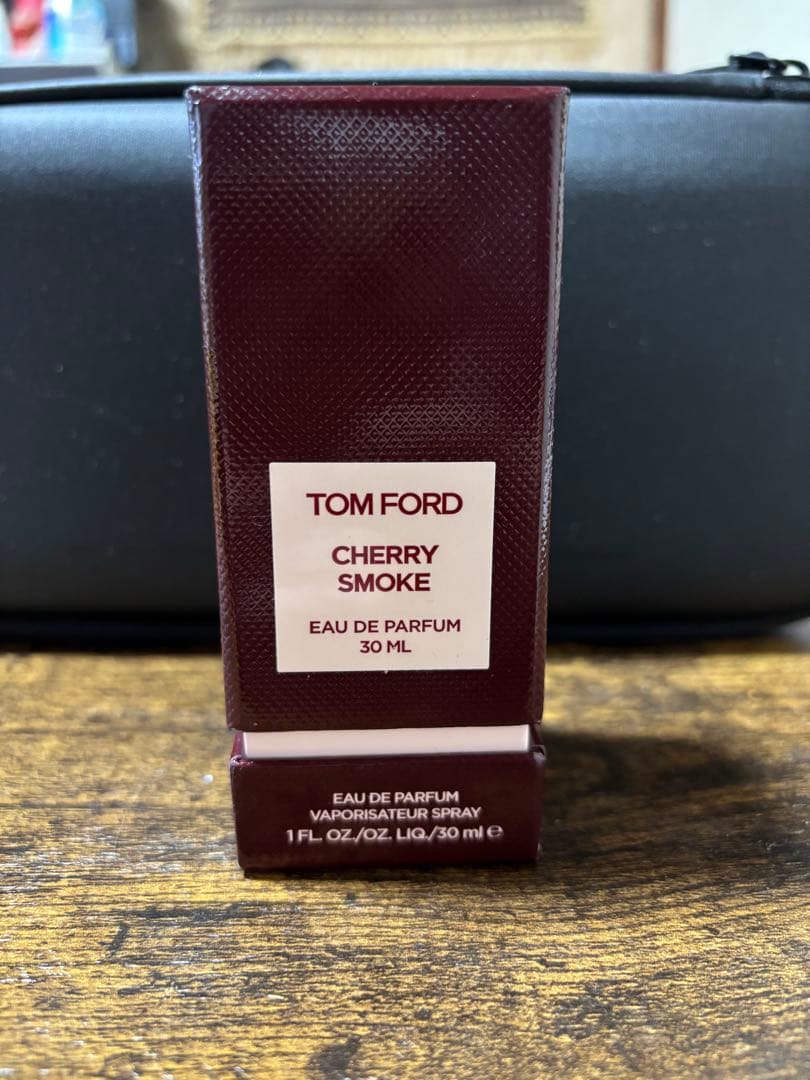 【新品・未使用】トムフォード チェリースモーク30ml 香水