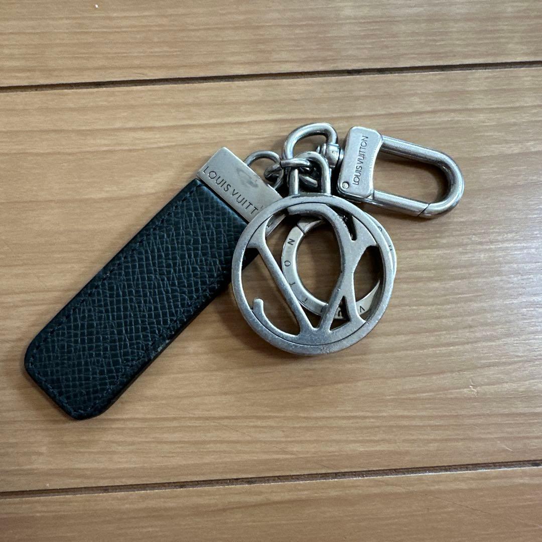 Louis Vuitton ブラック キーリング