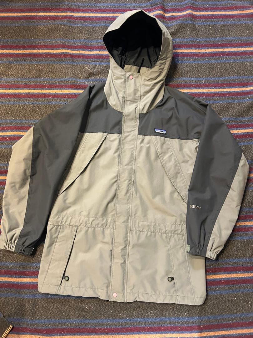 パタゴニア　Gore-Tex 2003 ストームジャケット　極美品