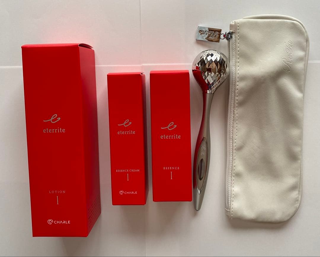 シャルレエタリテローション(Ⅰ)エッセンス(Ⅰ)、クリーム(Ⅰ) リファローラー エタリテ 満ち足りて上質に輝く未来へ ｜ シャルレ ウェブストア