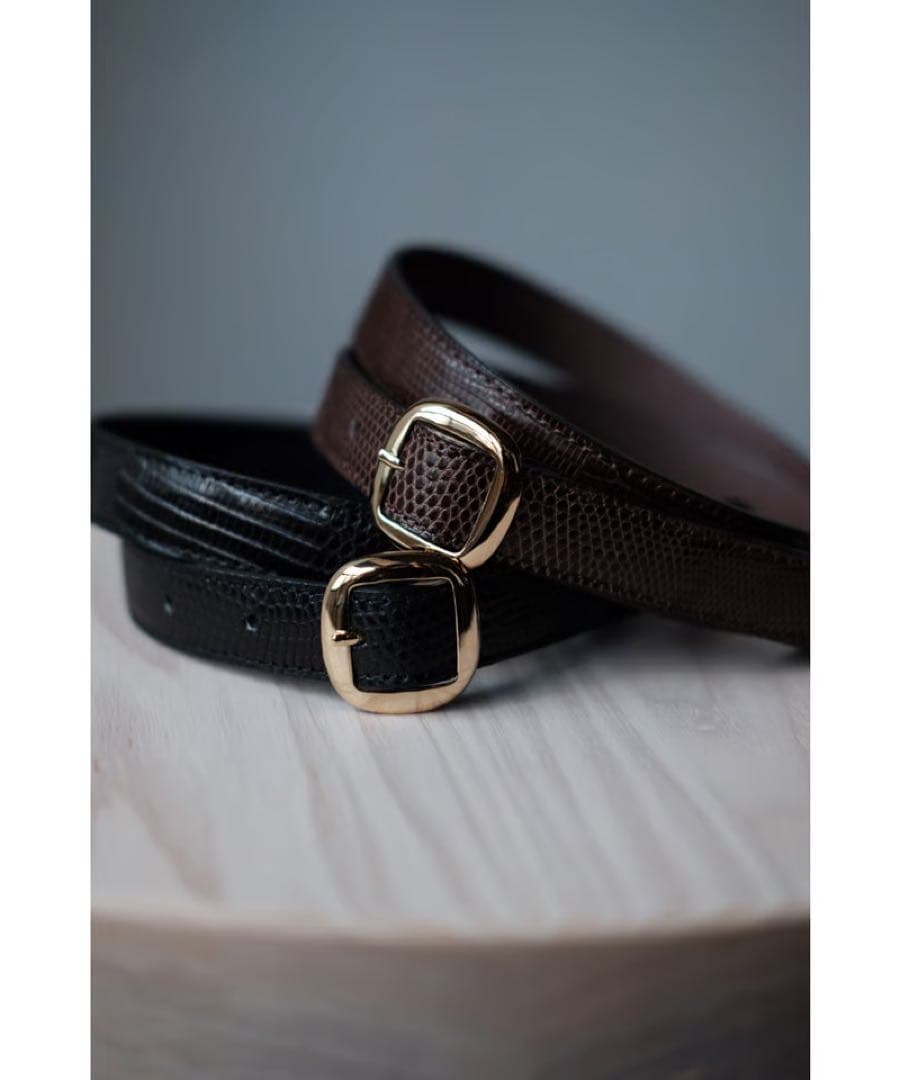 小物 BISOWN LIZARD SQUARE BELT Brown