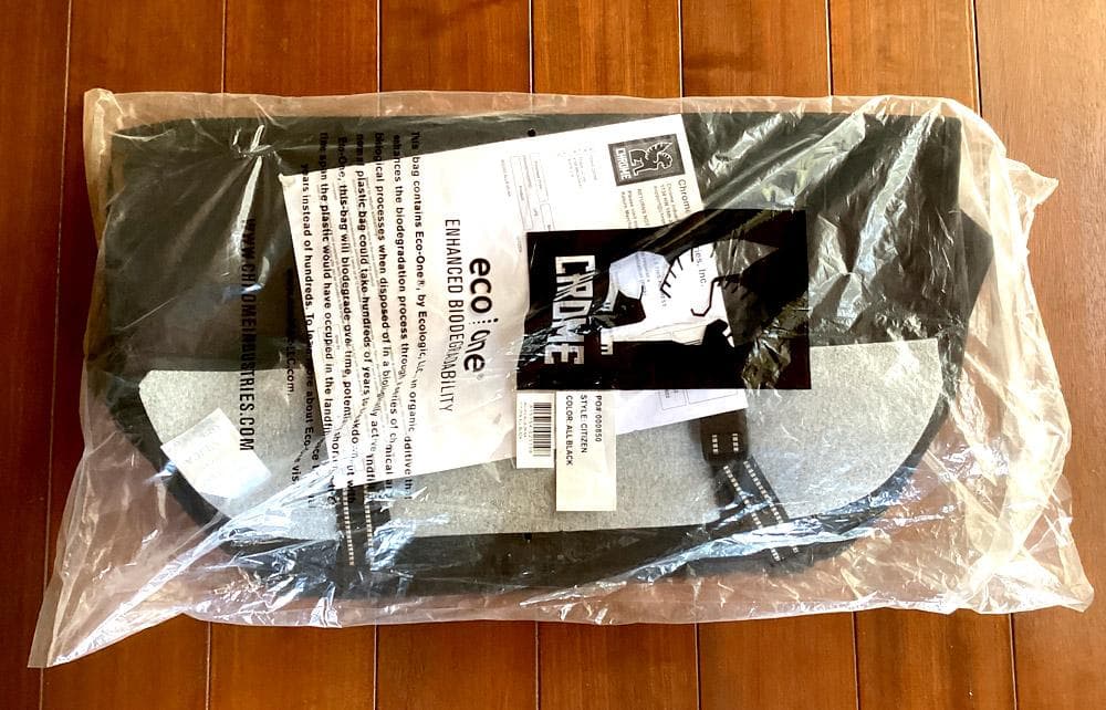 未使用 Chrome クローム メッセンジャー バッグ CTZ 24L タグ付き