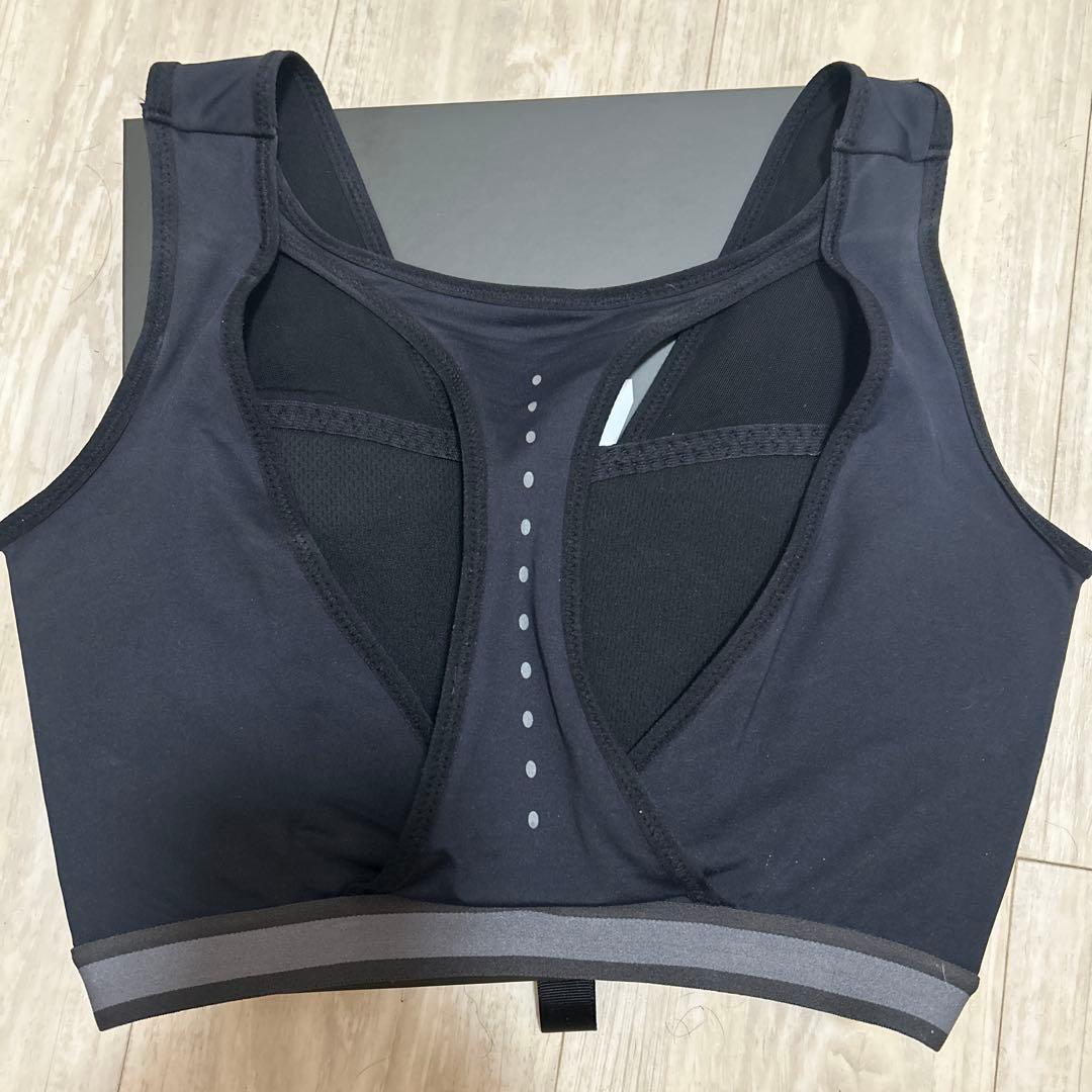N7スポーツブラ ひなちゃんねる スポブラ 黒 - メルカリ