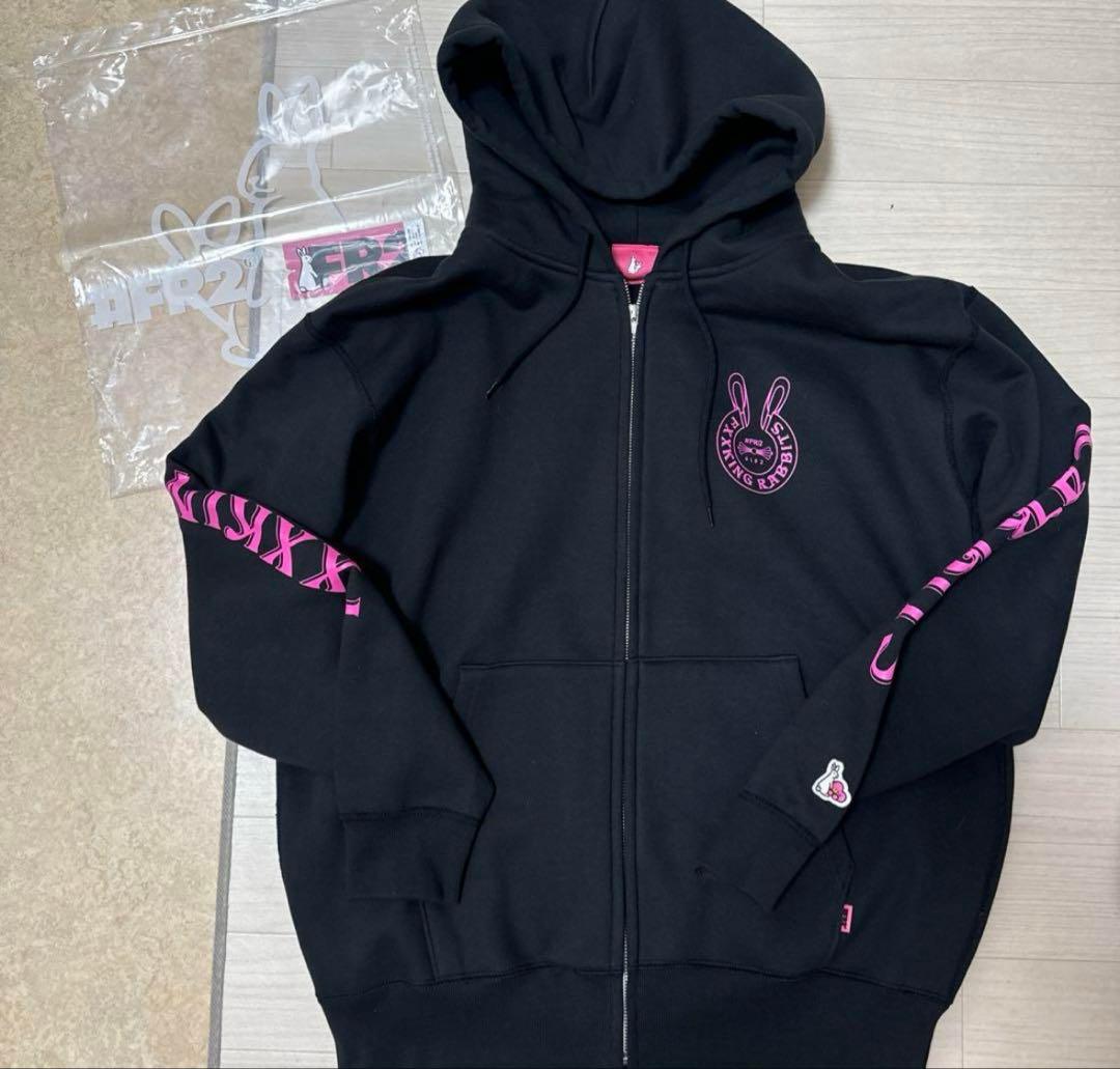 未使用☆正規品 限定品 FR2 フーディ ジップパーカー 梅 - メルカリ