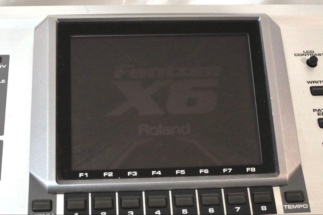 Roland Fantom-X6 シンセサイザー 動作確認済み ※液晶難あり - メルカリ