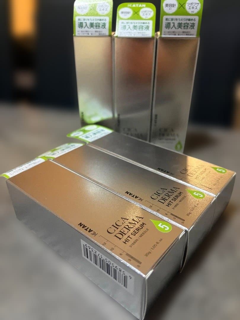 CICA DARMA HIT SERUM5 6本セット Amazon.co.jp: KATAN Cica ダーマヒットセラム5 30g シカ ニードル