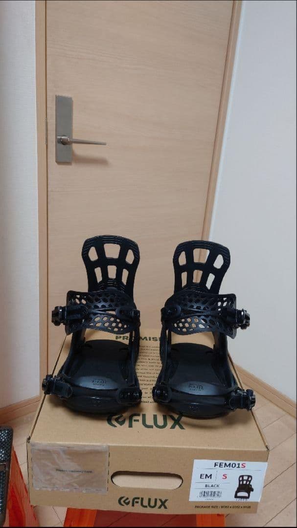 最終値下げです。　バインディング　FLUX EM 2022モデル