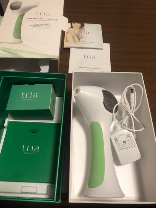 動作完備品 tria トリアパーソナルレーザーダツモウキ4X グリーン tria