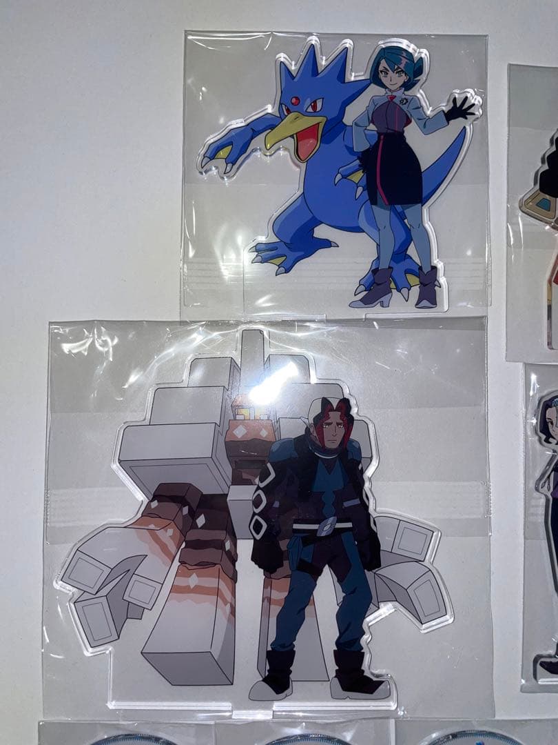 希少】アニポケ 当選品 エクスプローラーズ アクリルスタンド - メルカリ