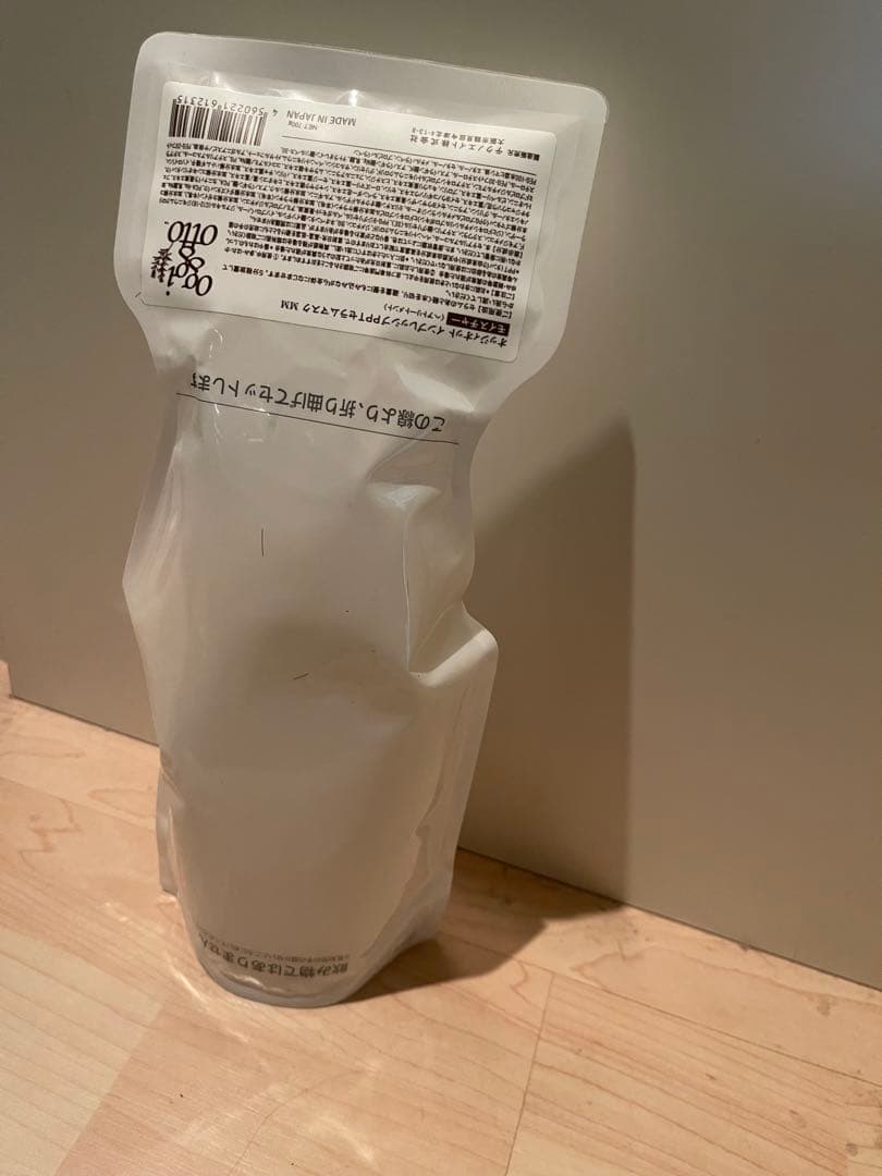 モイスチャートリートメント詰め替え700ミリ