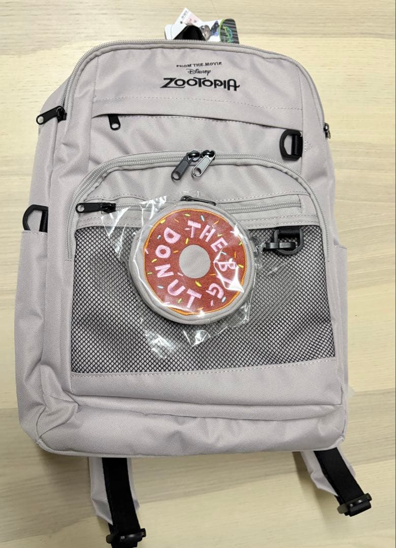 即発送⭐︎しまむら⭐︎ズートピア リュック グレー - メルカリ