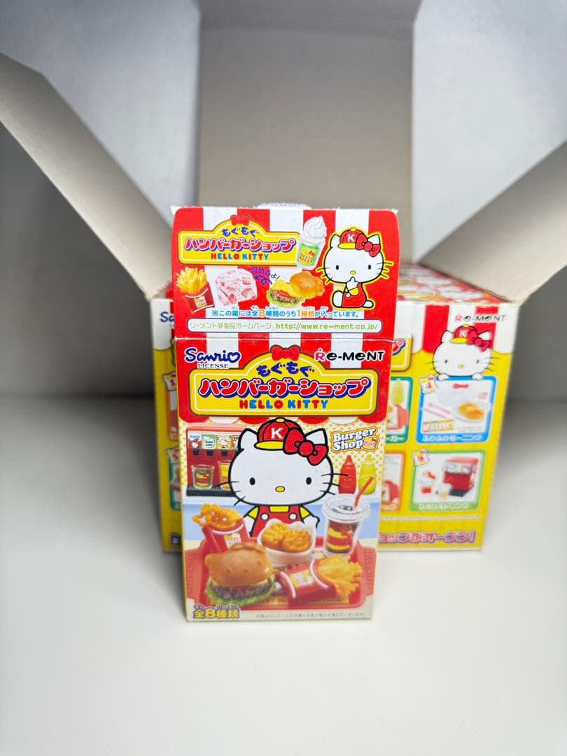 内袋未開封 ハローキティ もぐもぐハンバーガーショップ