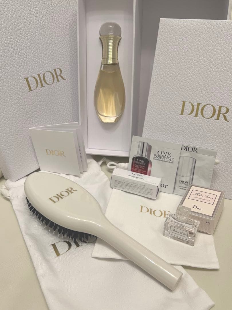 Dior プラチナ会員バースデーギフト ジャドール へアミスト　香水２点入り８点