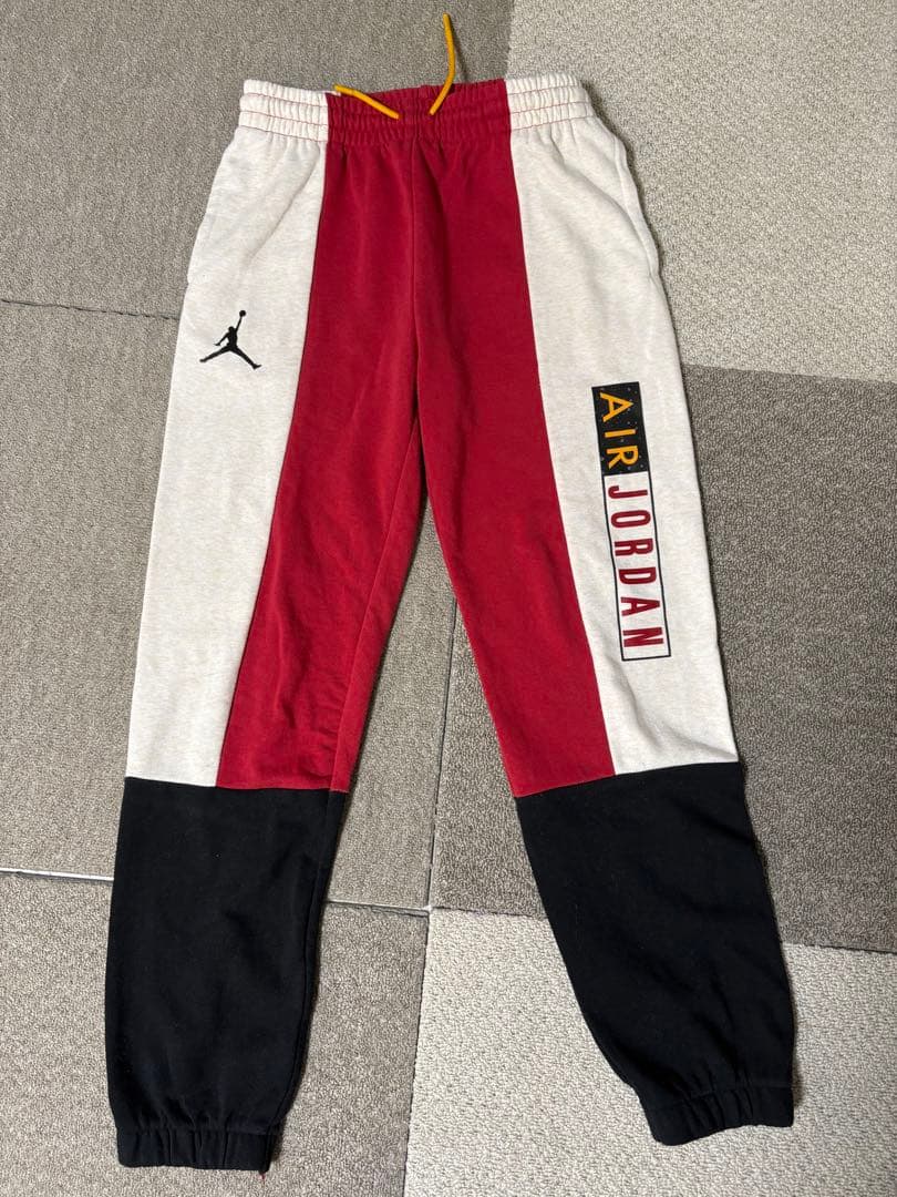 まとめ売り 男の子用冬物衣類 150 パーカー パンツ