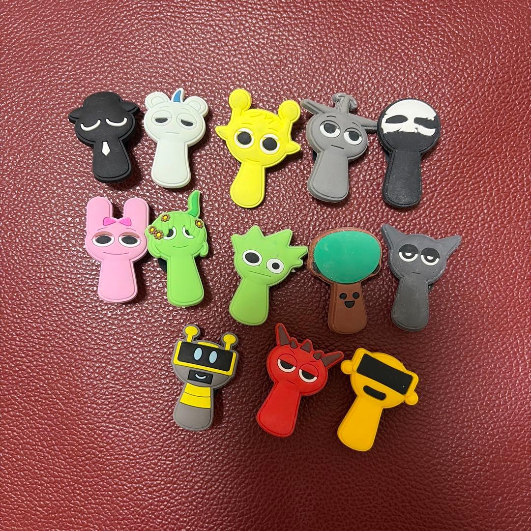 スプランキージビッツ 13個セット クロックス サンダルチャーム - メルカリ