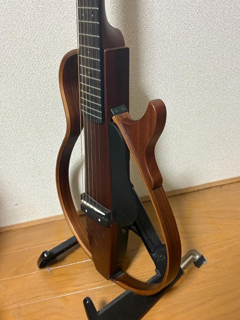 サイレントギター ブラウン ケース付き　コード付き