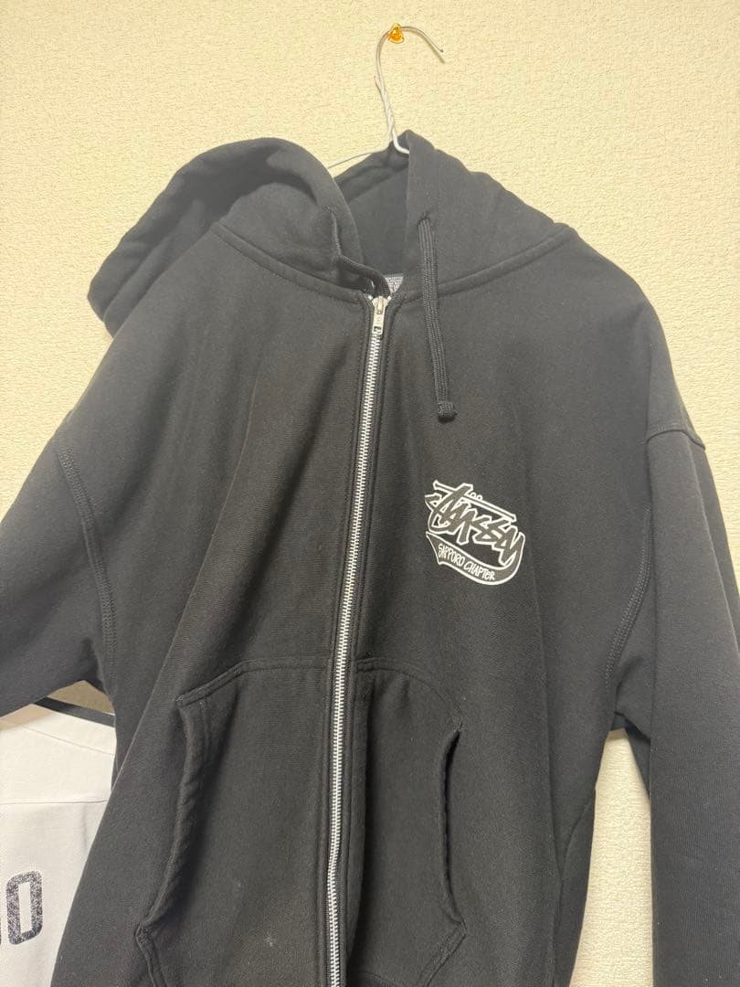 美品/希少】 STUSSY SAPPORO CHAPTER ブラック パーカー - メルカリ