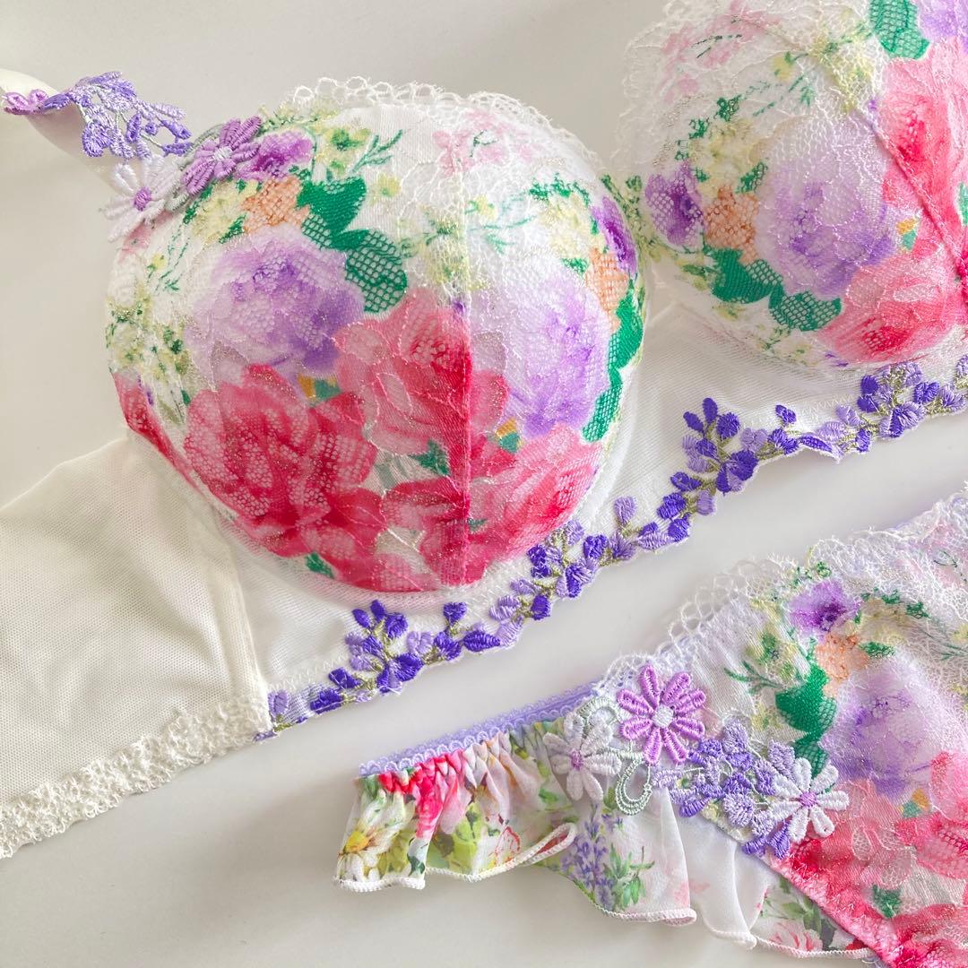 ワコール ルジェ D70/M IV 脇高ブラ ソング タンガ 花柄 - メルカリ