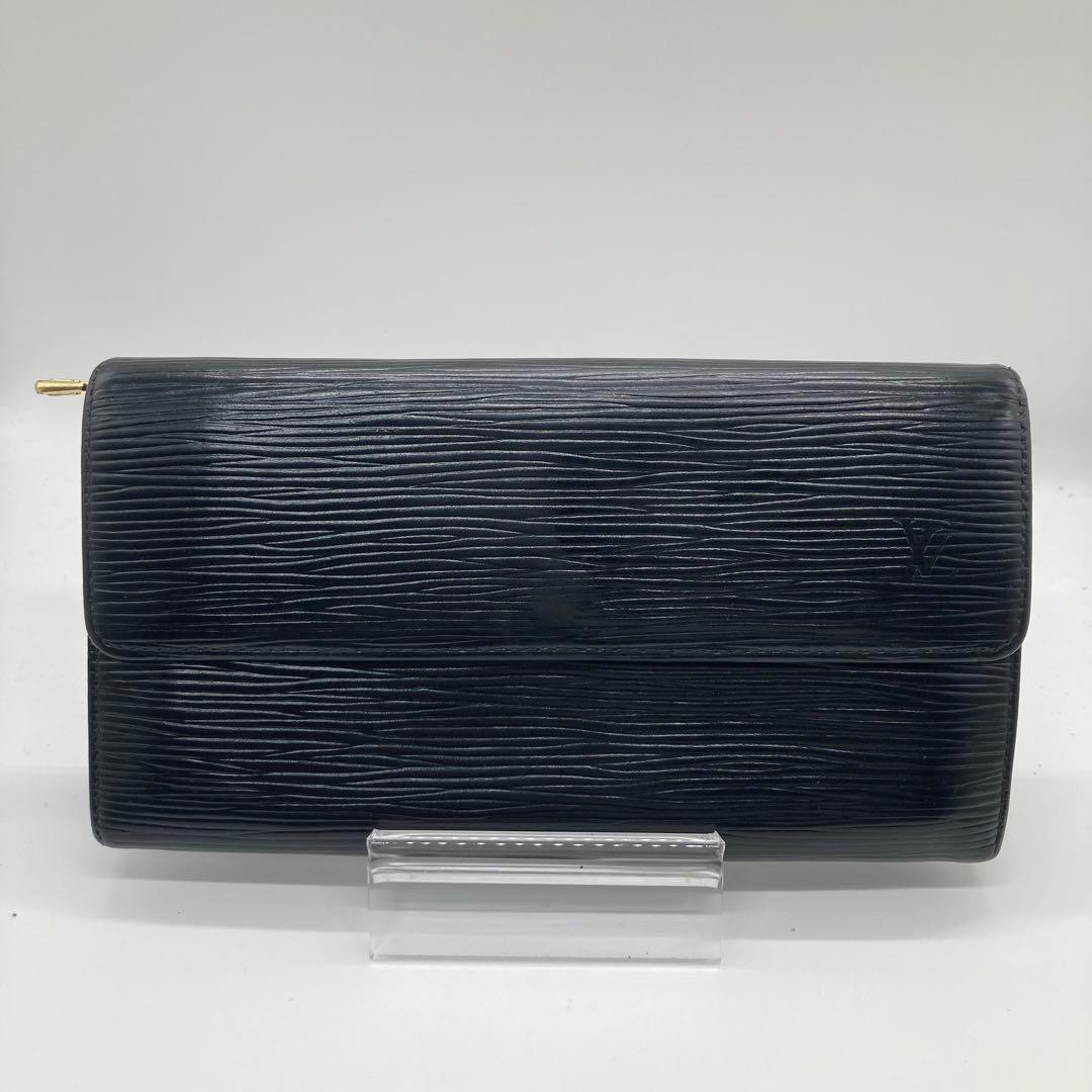 Louis Vuitton エピレザー ブラック 長財布 レザー ルイヴィトン