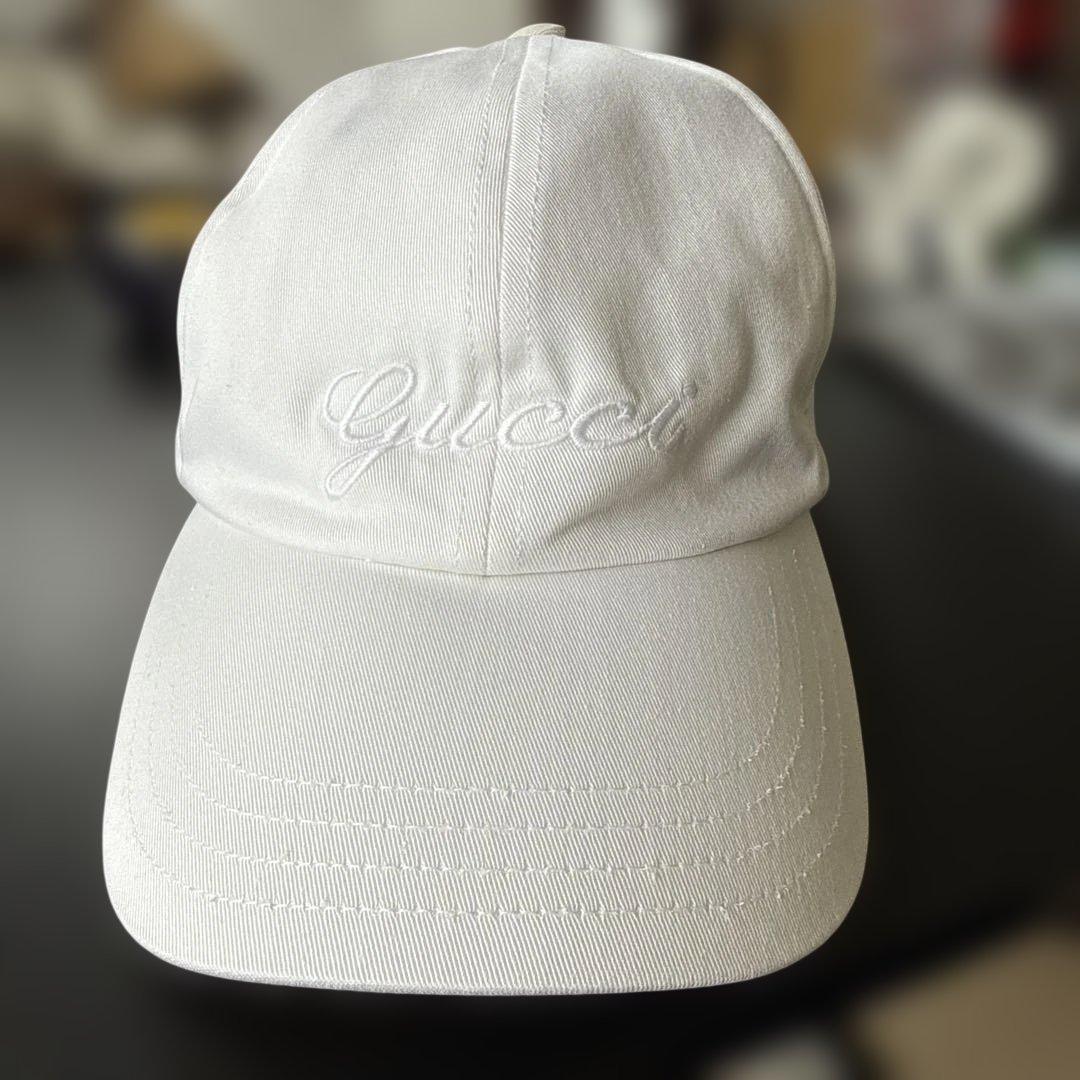 Gucci グッチ エンブロイダリーベースボールキャップ 帽子 ホワイト系