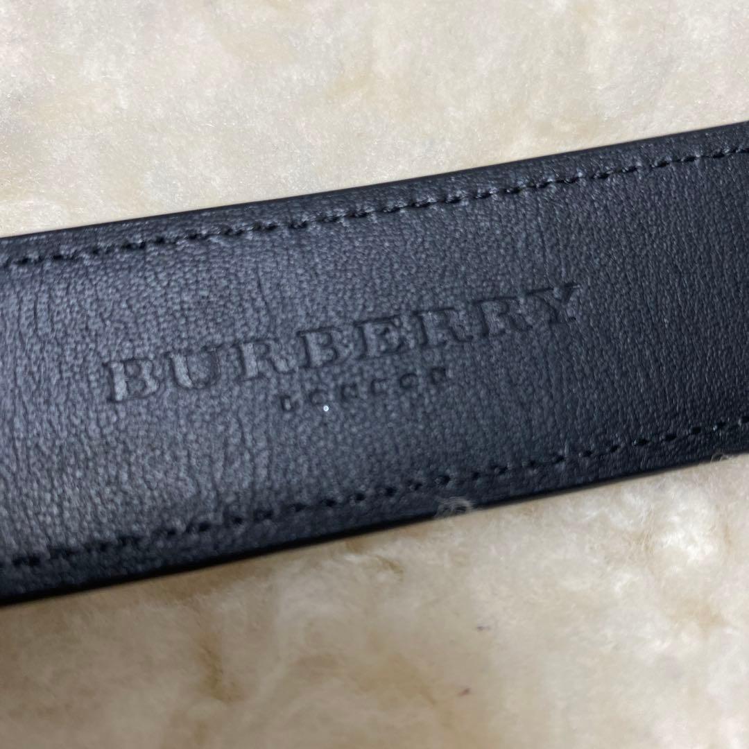 極美品 バーバリー Burberry レザーベルト 穴無し メンズ ブラック