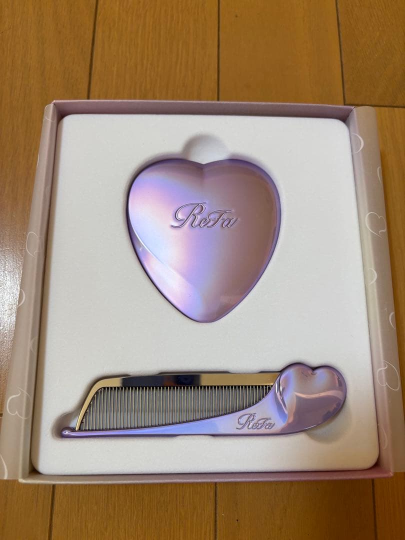 ReFa Club Aira ハート型ミラー＆コームセット