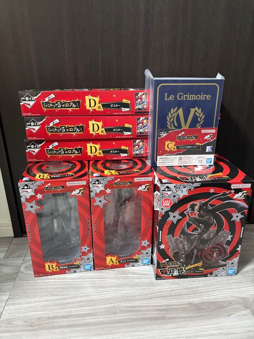 一番くじ　ペルソナ5 フィギュア　フィギュア　ラストワン　ペルソナ全書　ポスター