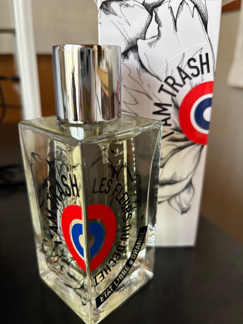 I Am Trash オードパルファム 100ml