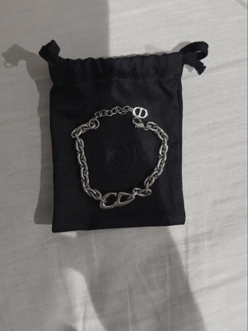 Dior シルバーブレスレット ポーチ付き
