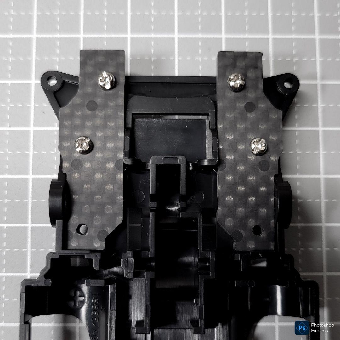 CNC立体加工】 MEシャーシ フロント補強 カーボンパーツ 最終