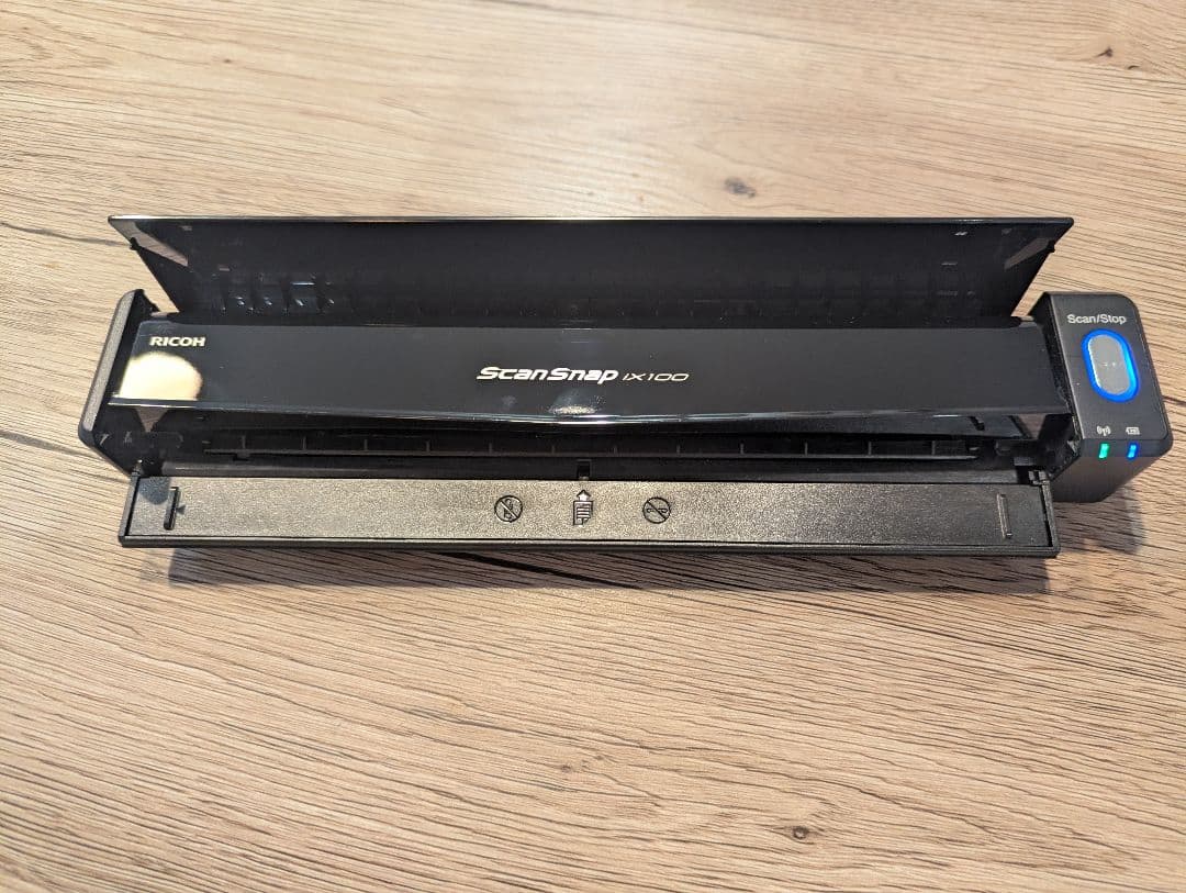 ScanSnap IX100 ドキュメントスキャナー PFU、バッテリ、Wi-Fi搭載のコンパクトドキュメントスキャナ「ScanSnap