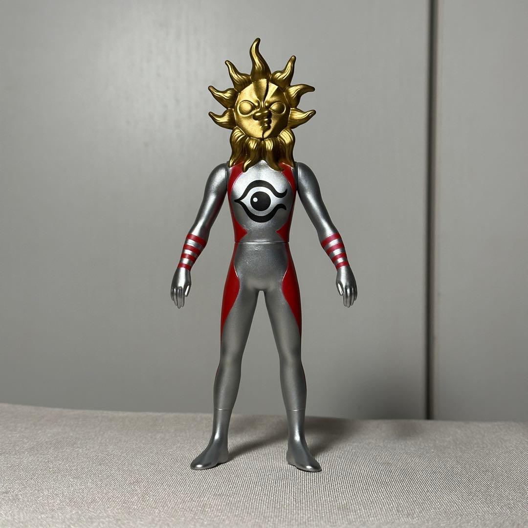 超復刻版デラックス ジャンボ タローマン ソフビ 展覧会 岡本太郎